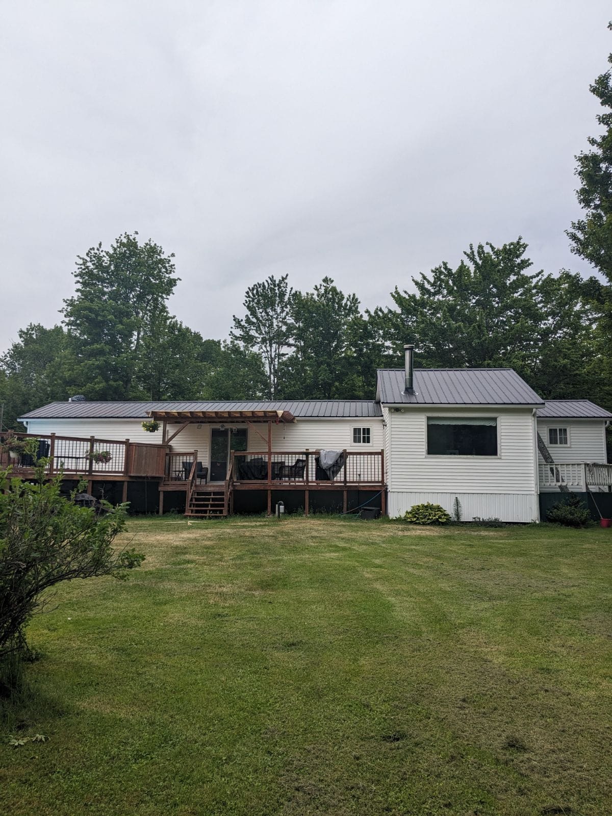 Completed roofing project